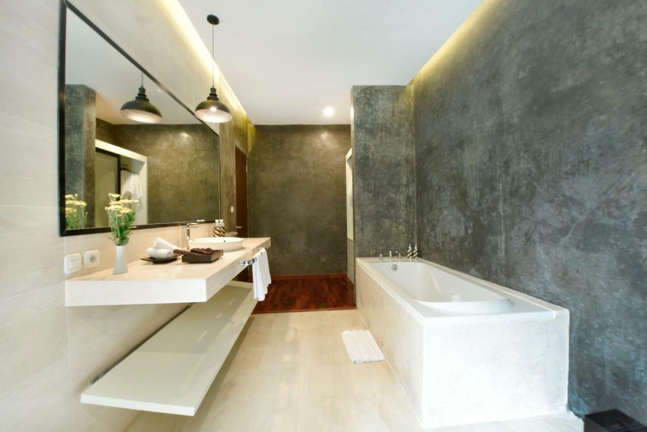 La Paradis Villa Canggu Exteriör bild