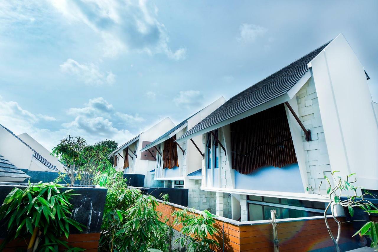 La Paradis Villa Canggu Exteriör bild